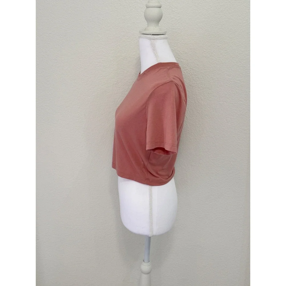 Nike Womens Slim Fit Crop Top Tee Dusty Rose Pink Short Sleeve Size Medium